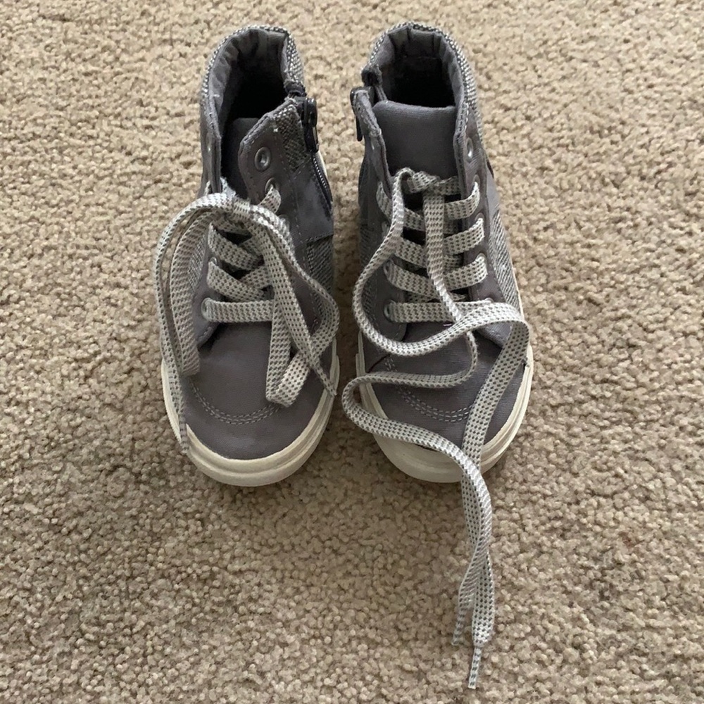 Grey Old Navy booties